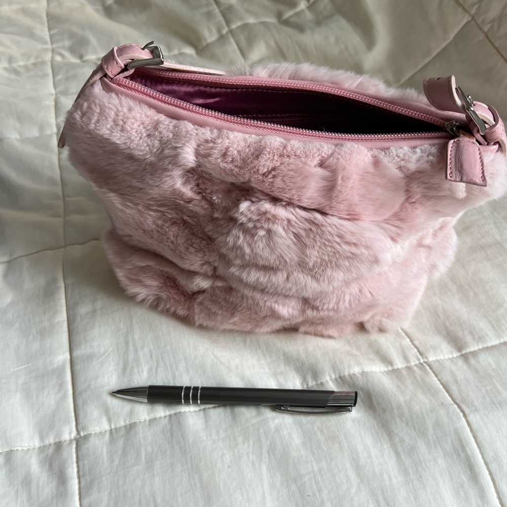 Brand new with luxurious silky feel pink fur evening bag Paola Made In Italy.